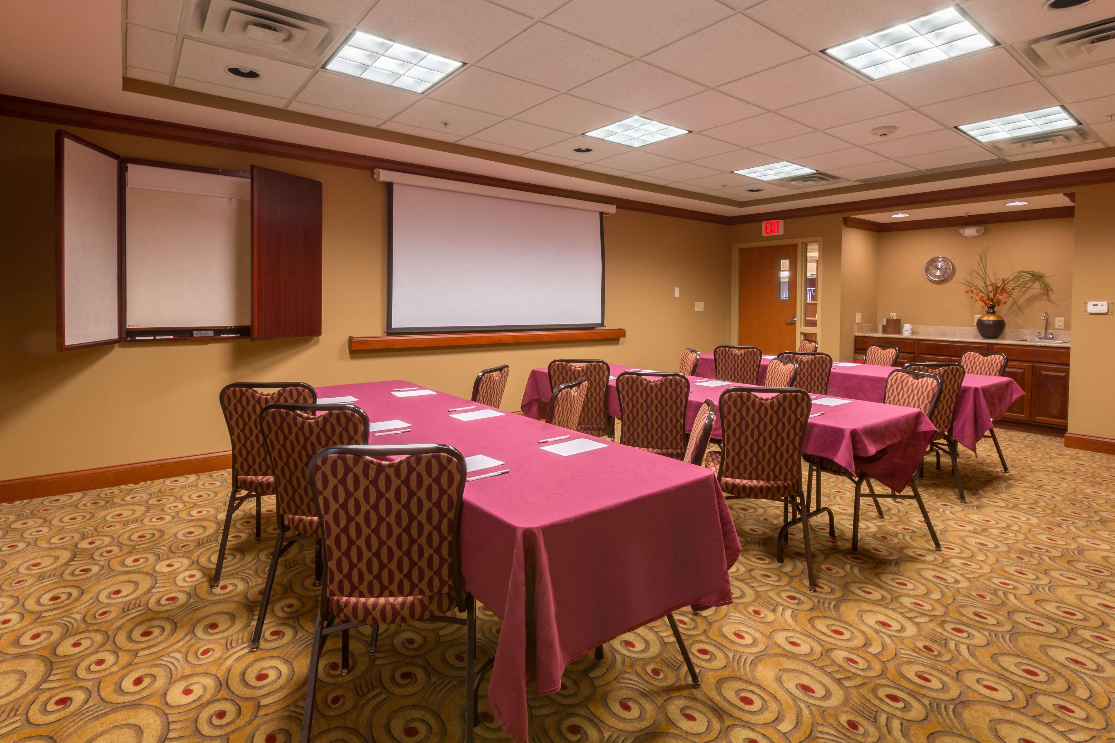Hampton Inn Goshen Exterior photo